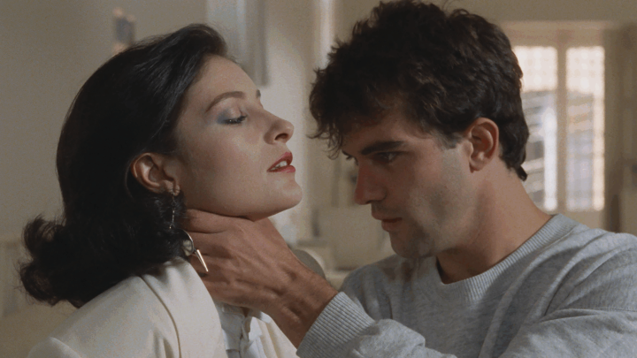 7 Assumpta Serna y Antonio Banderas en Matador (1986)